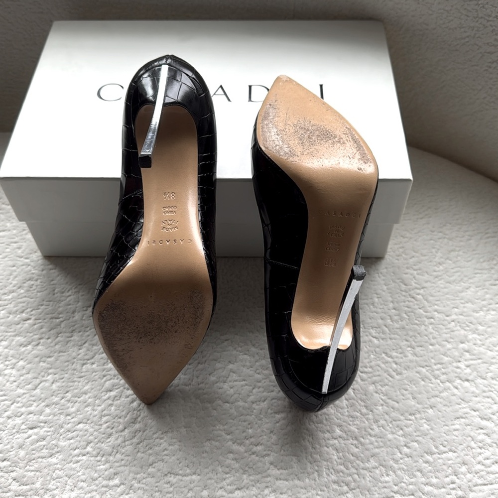 Casadei Black Blade-Python Print Pumps - Picture 7 of 8